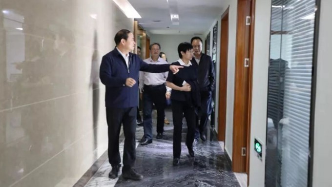 吴明明赴乐竞（中国）文旅集团调研