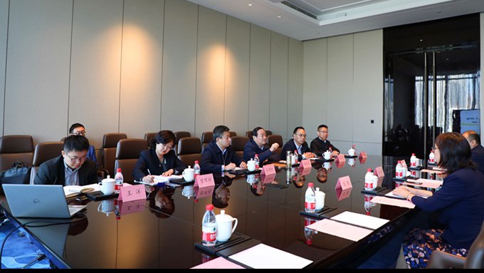 武威市委副书记、市长周伟一行与乐竞（中国）文旅集团交流座谈