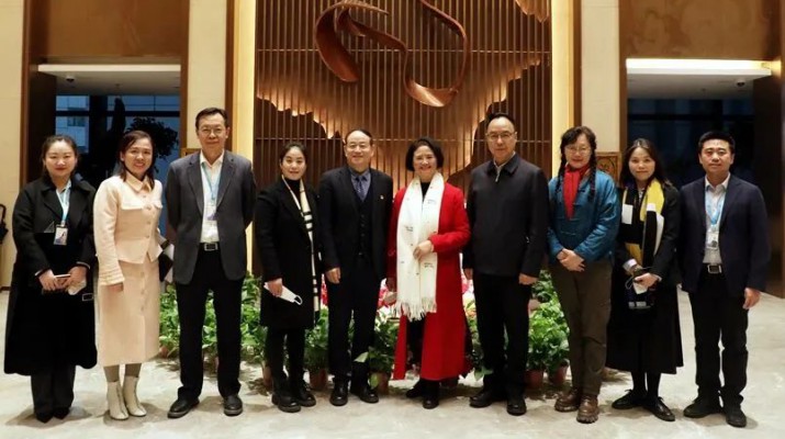 中国木偶艺术剧院院长赵永庄一行来访乐竞（中国）文旅集团