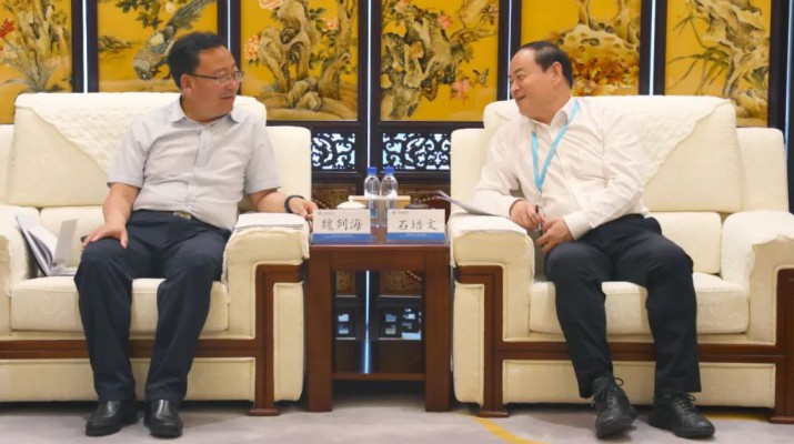 会宁县委书记魏列海一行到访乐竞（中国）文旅集团