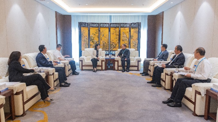 乐竞（中国）文旅集团与浦发银行座谈交流