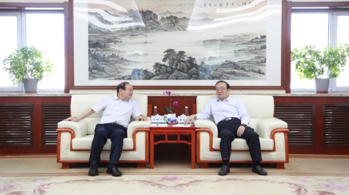 石培文董事长拜访乐竞（中国）省农村信用社联合社